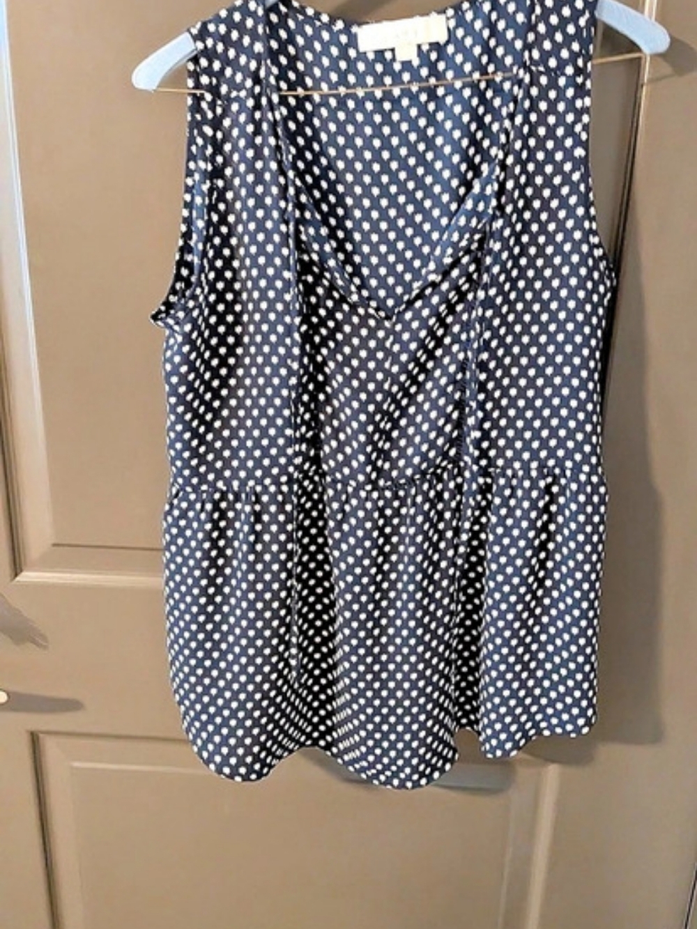 LOFT Floral Sleeveless Blouse in Blue & White Like New